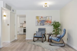 Redlands St 107-S2707-031.jpg