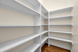 Walk-in Pantry