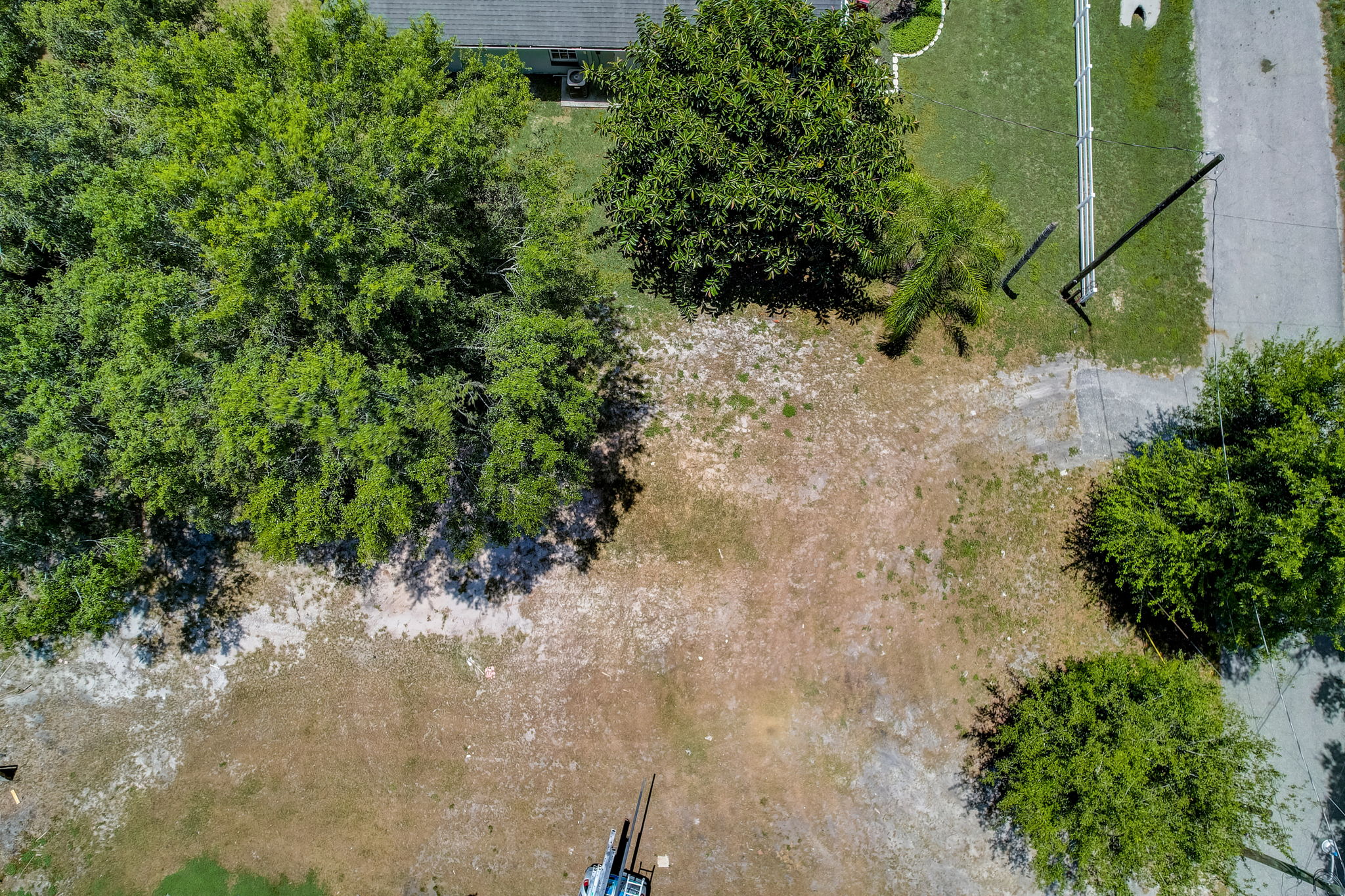 119th Ave E-013