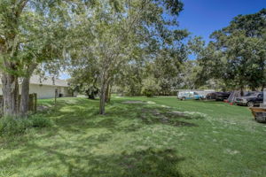 119th Ave E-005