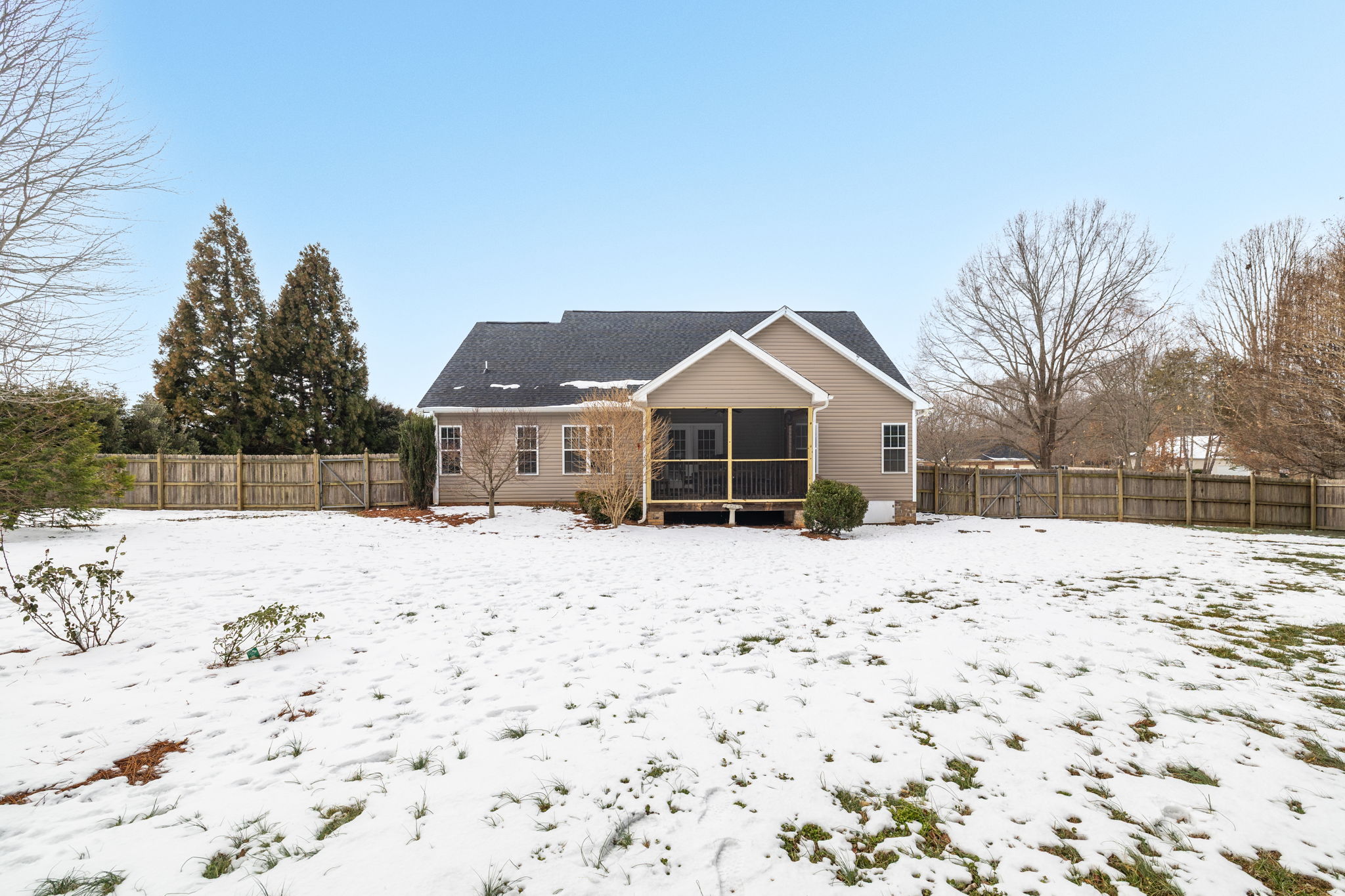 8108 Middleland Dr-30