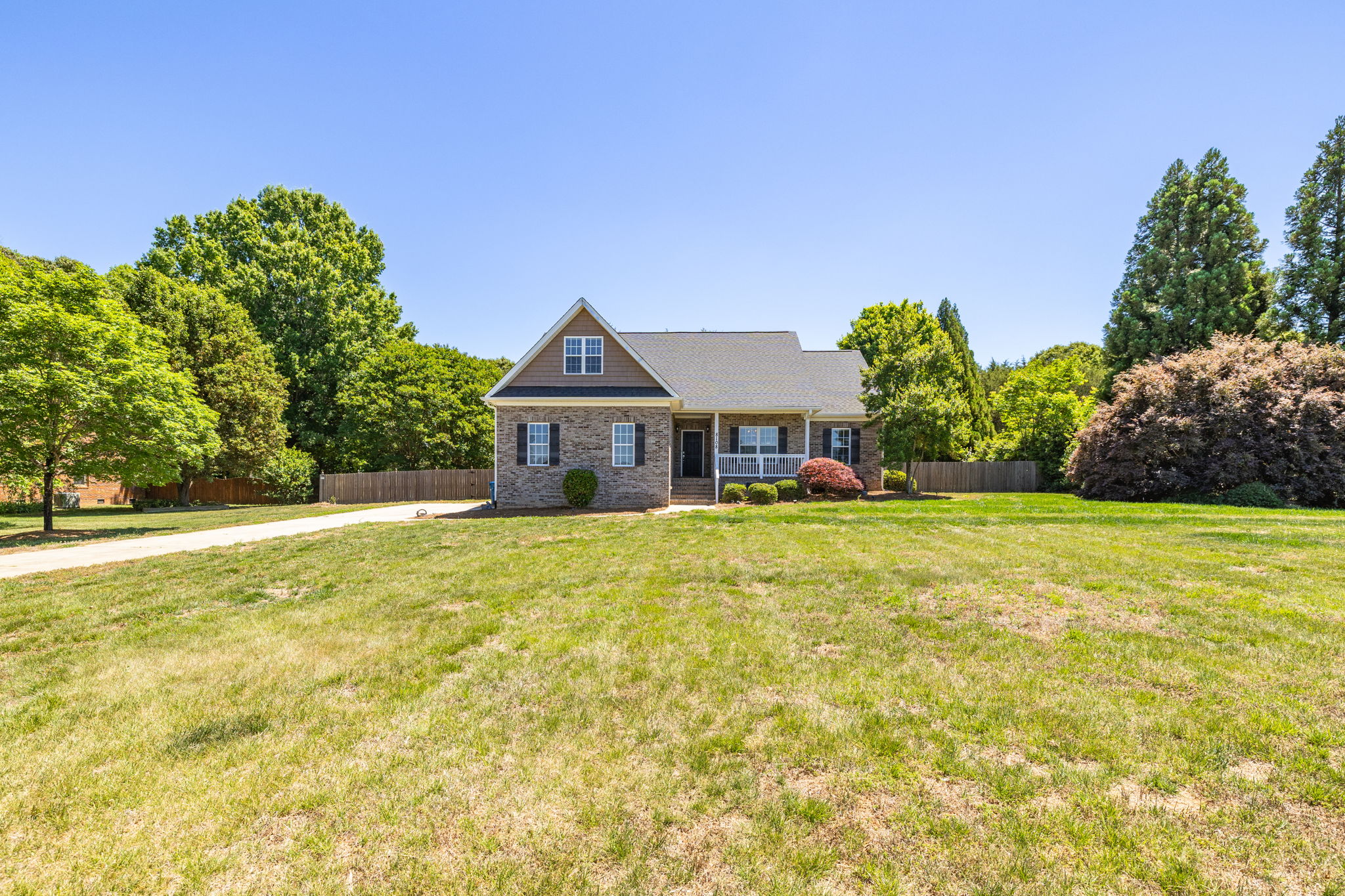 8108 Middleland Dr-2