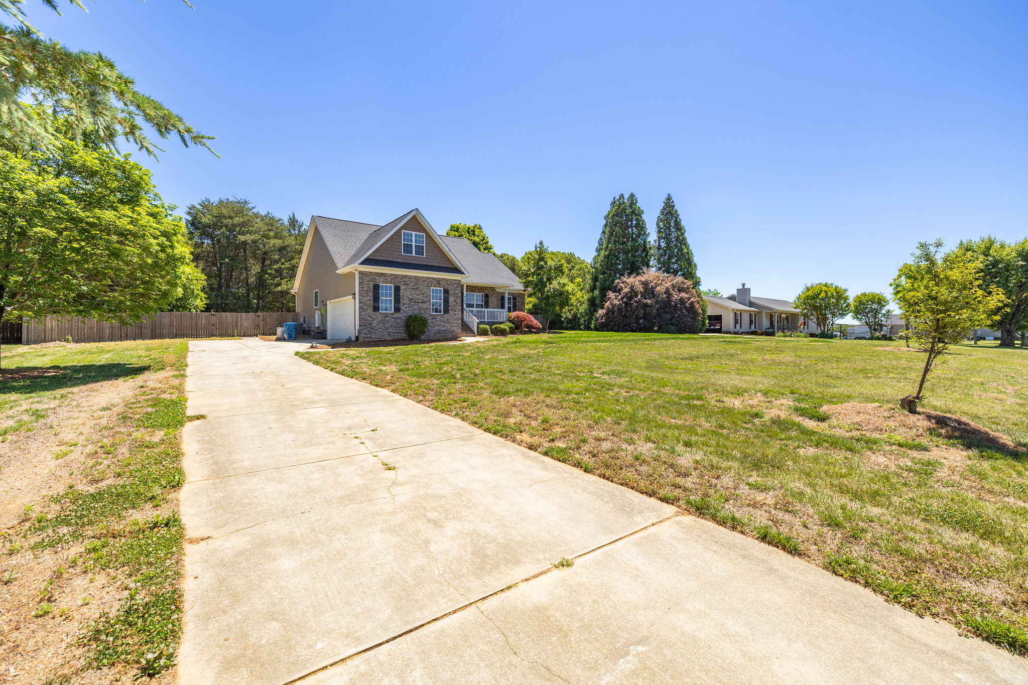 8108 Middleland Dr-3
