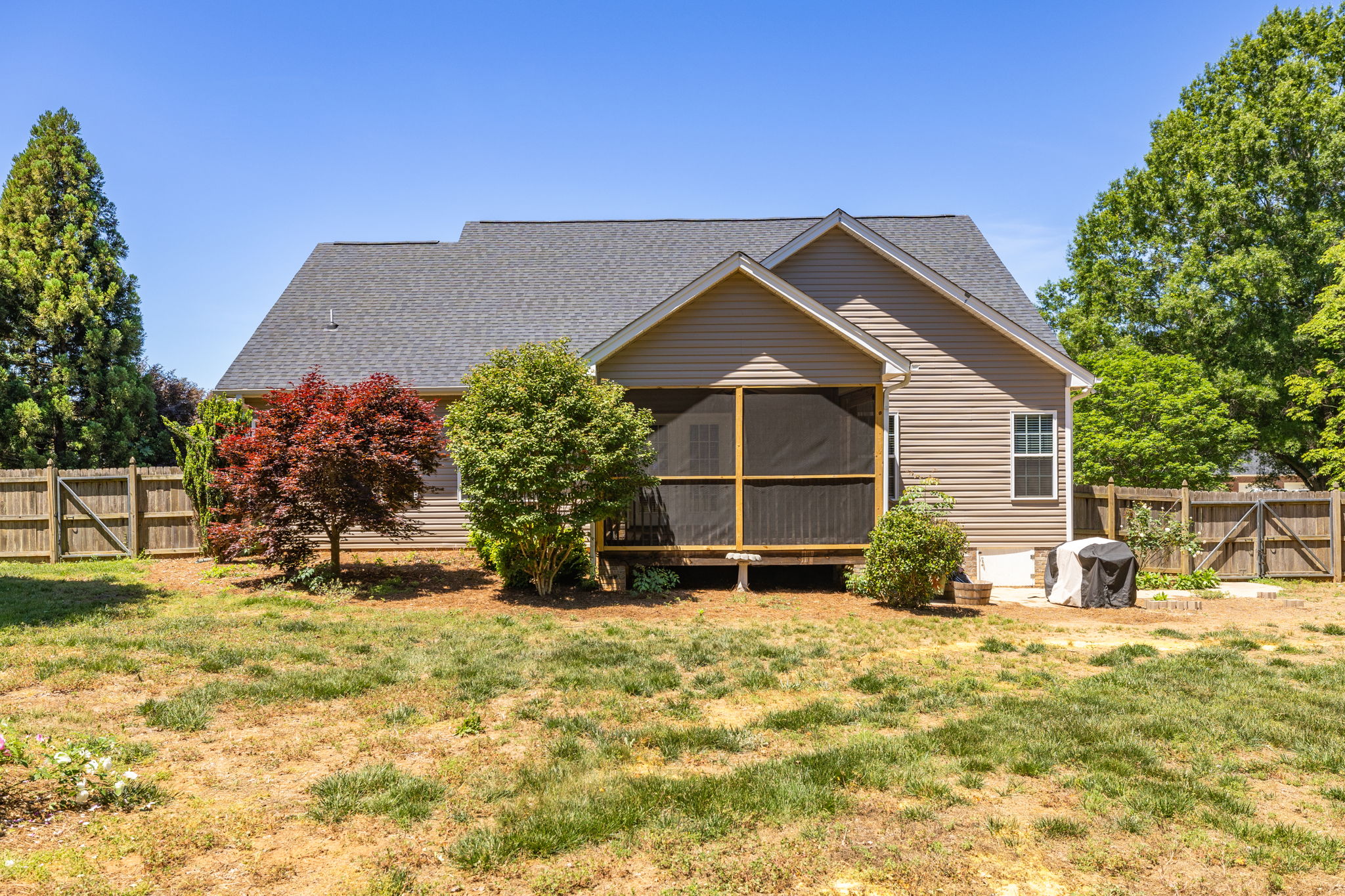 8108 Middleland Dr-31