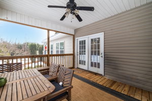 8108 Middleland Dr-27