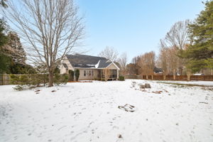 8108 Middleland Dr-31