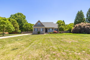 8108 Middleland Dr-2