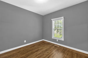 8108 Middleland Dr-25