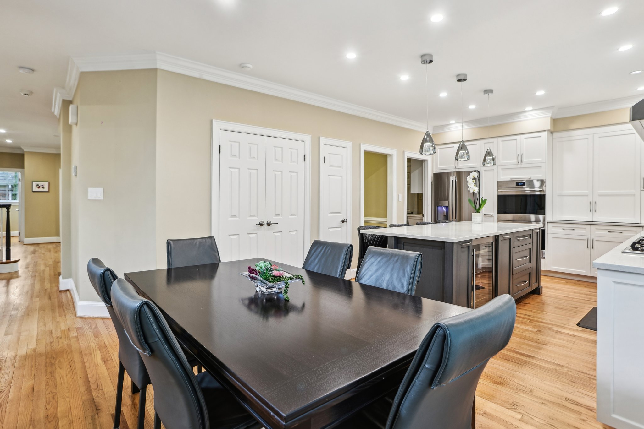 Autumn Gate Ln-04042025-020.jpg