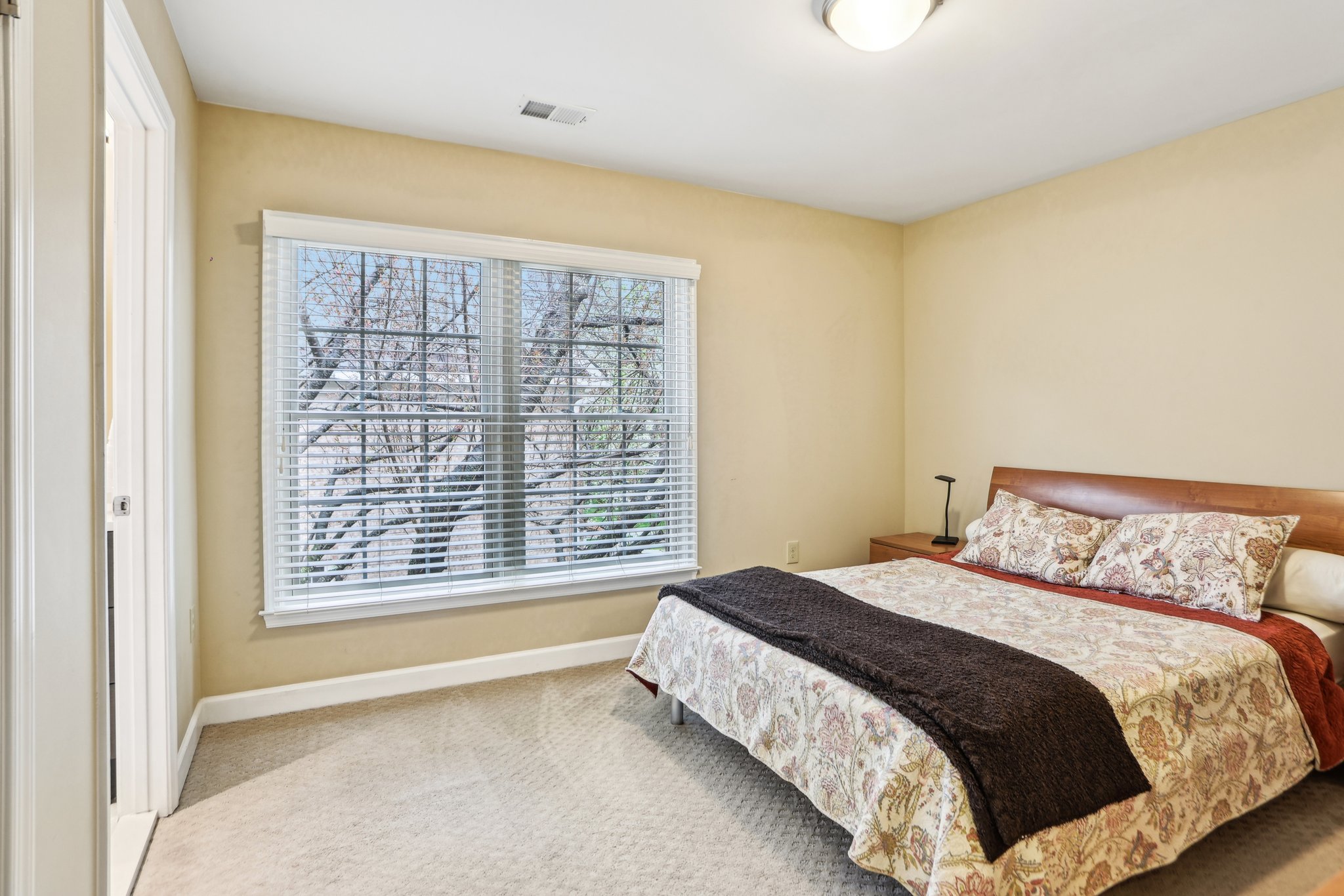 Autumn Gate Ln-04042025-031.jpg