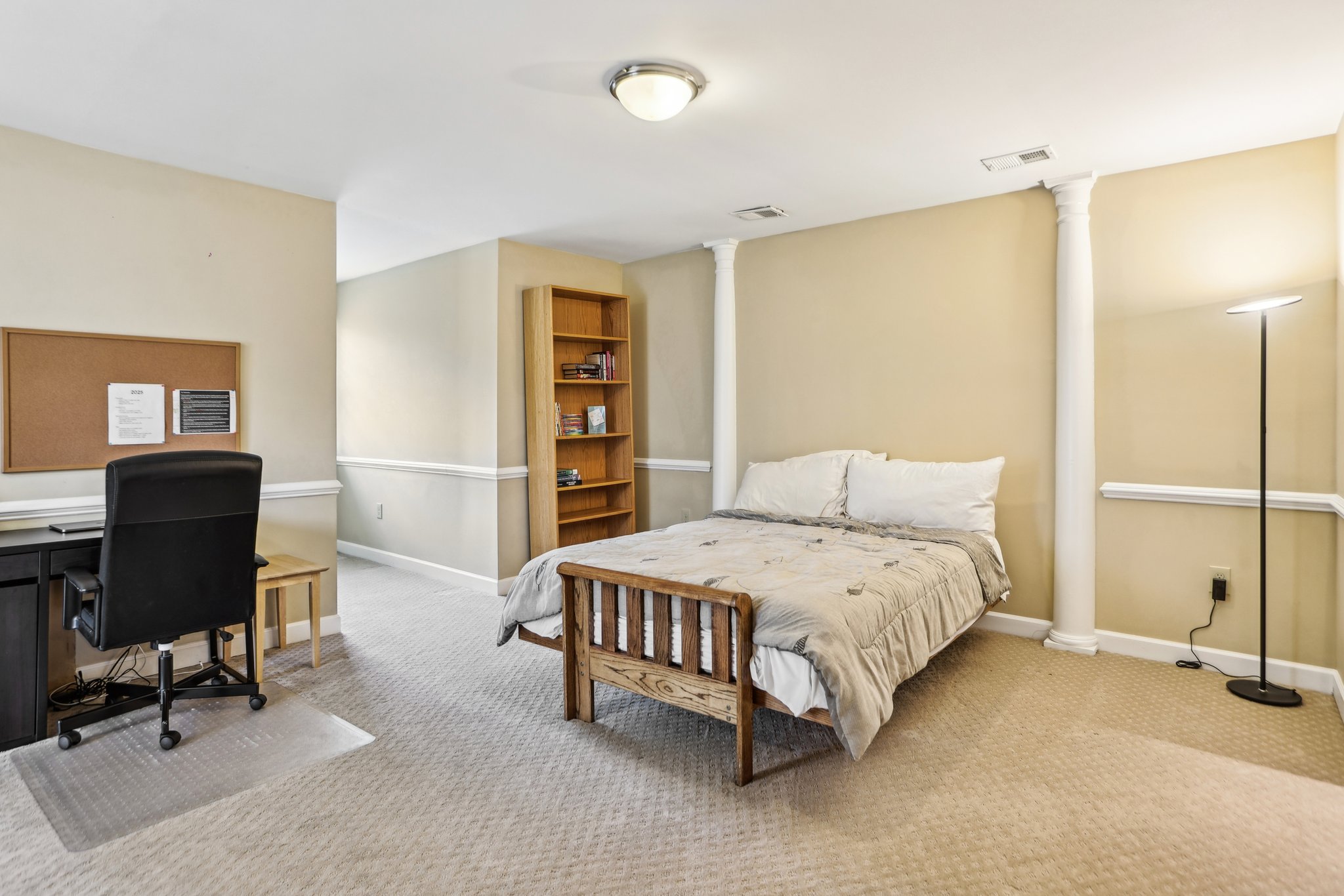 Autumn Gate Ln-04042025-037.jpg