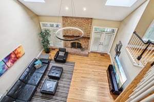 Autumn Gate Ln-04042025-012.jpg