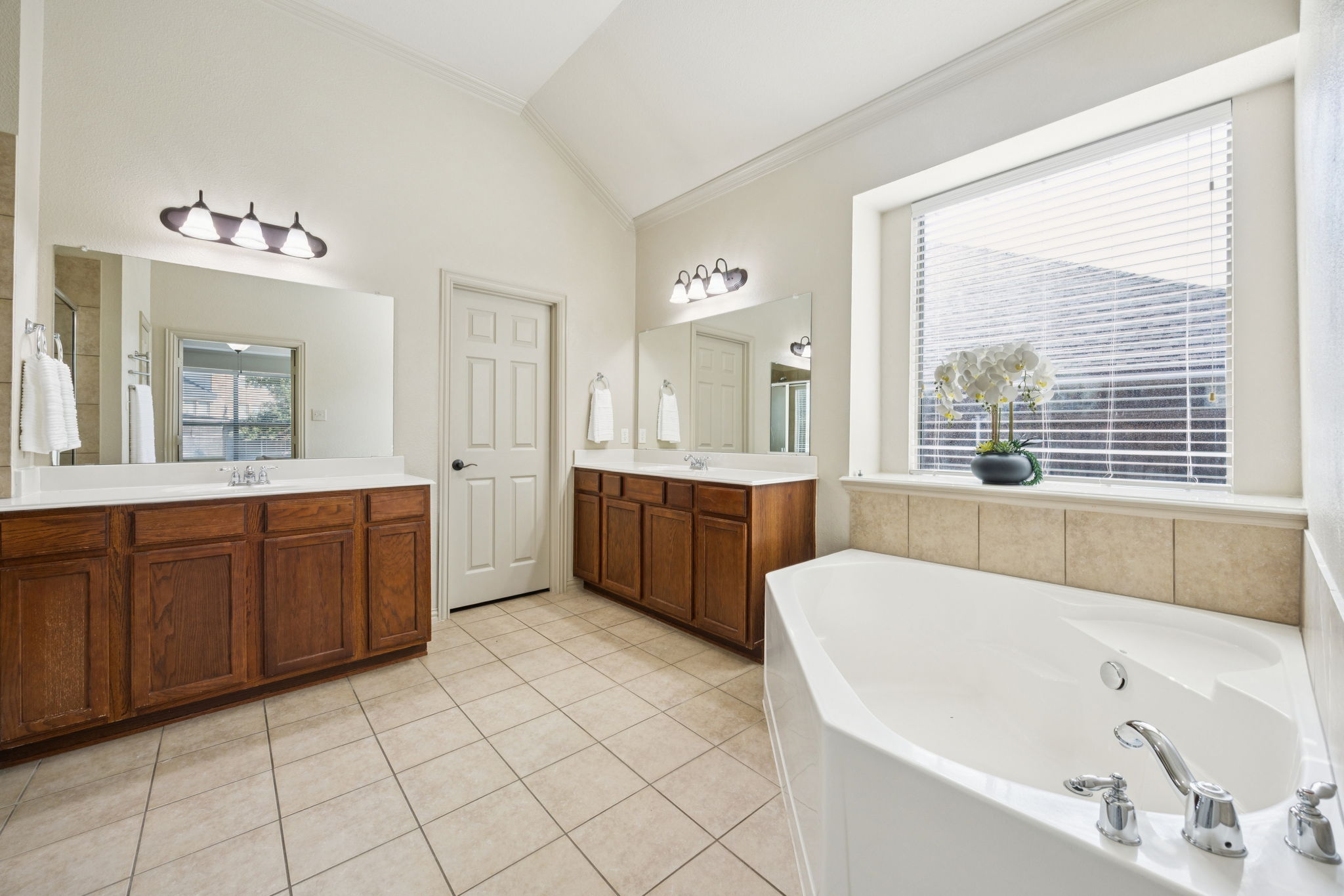 8109Hickory_017