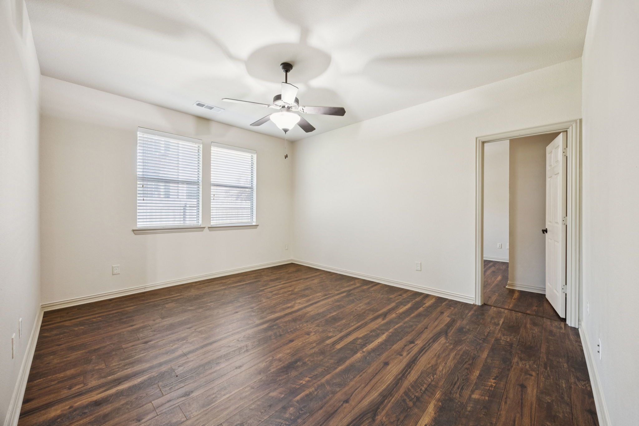 8109Hickory_021
