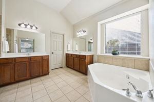 8109Hickory_017