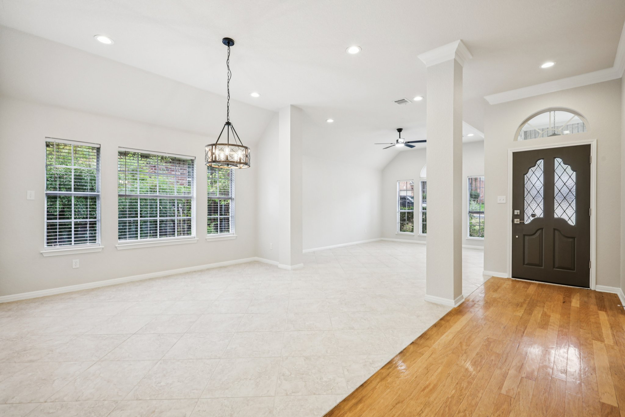 Isaac Pryor Dr-S2710-008.jpg