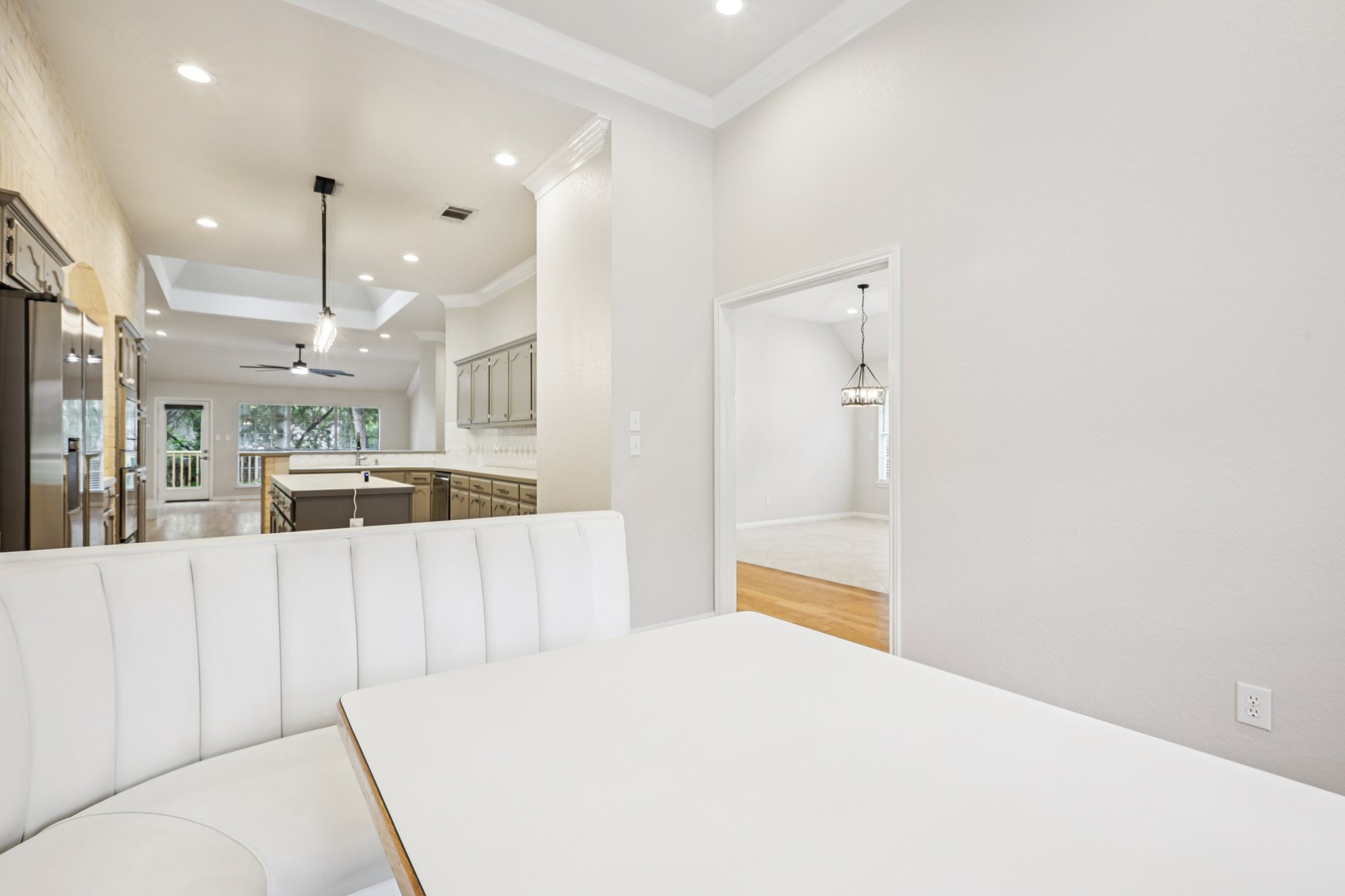 Isaac Pryor Dr-S2710-019.jpg