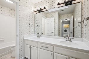 Isaac Pryor Dr-S2710-048.jpg