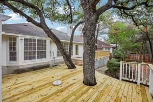 Isaac Pryor Dr-S2710-056.jpg