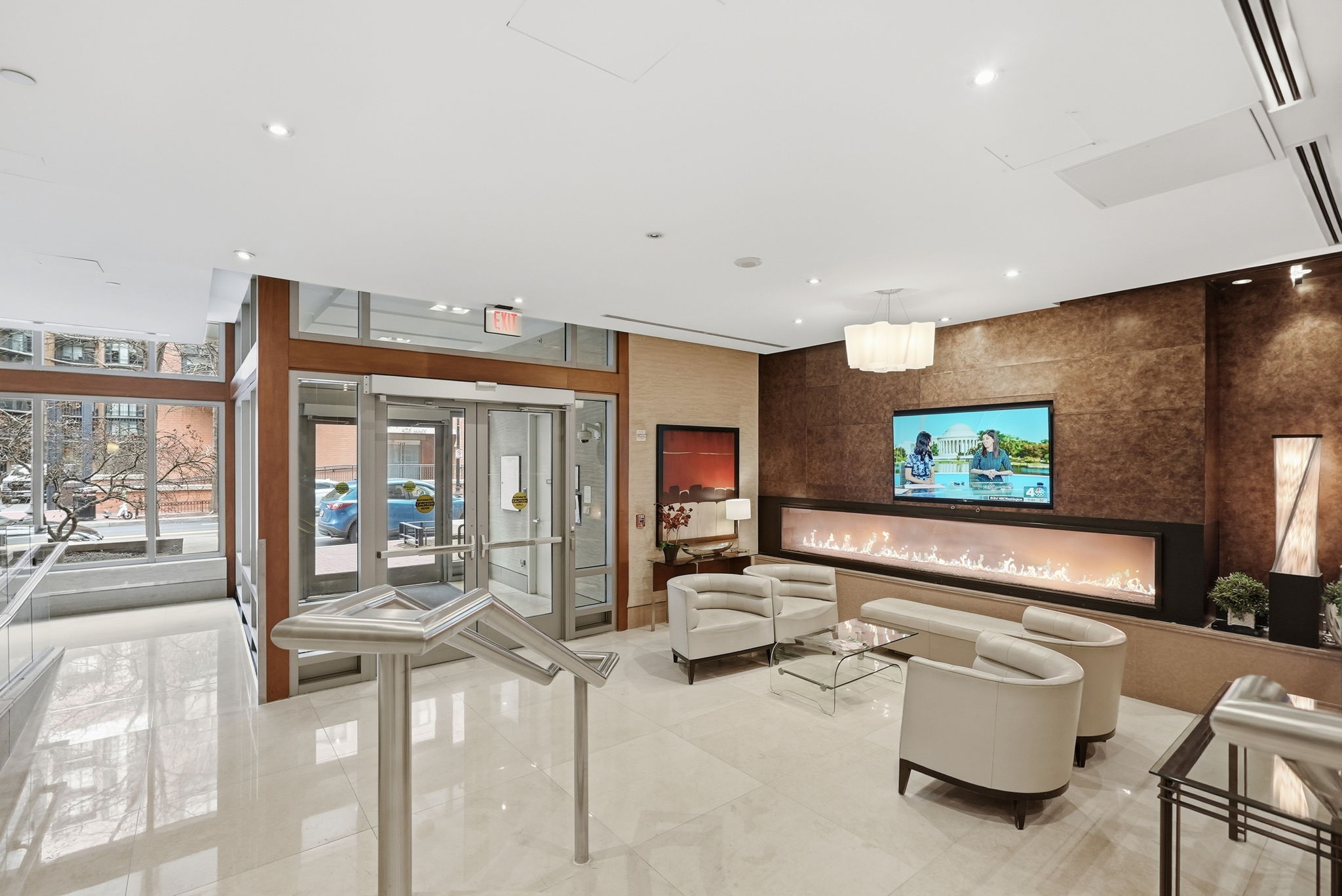 Welcoming Lobby with 24 Hour Concierge