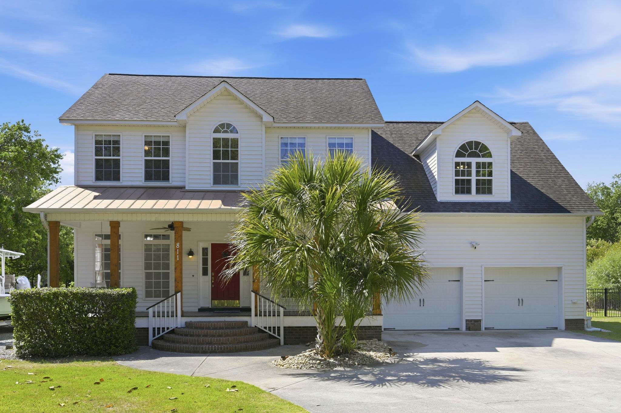 811 Albatross Way