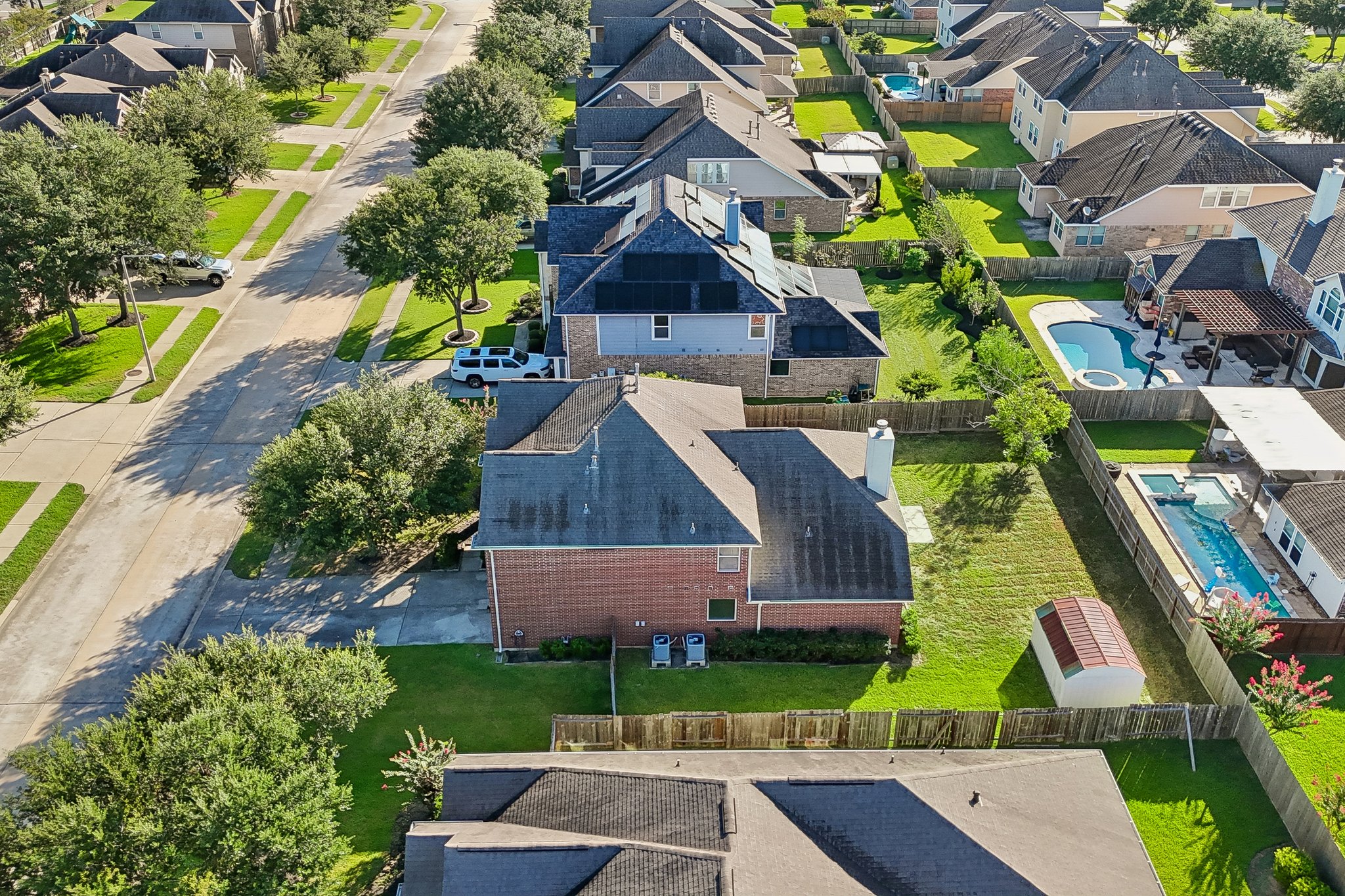 Arlington Pointe Dr-S1308-053.jpg