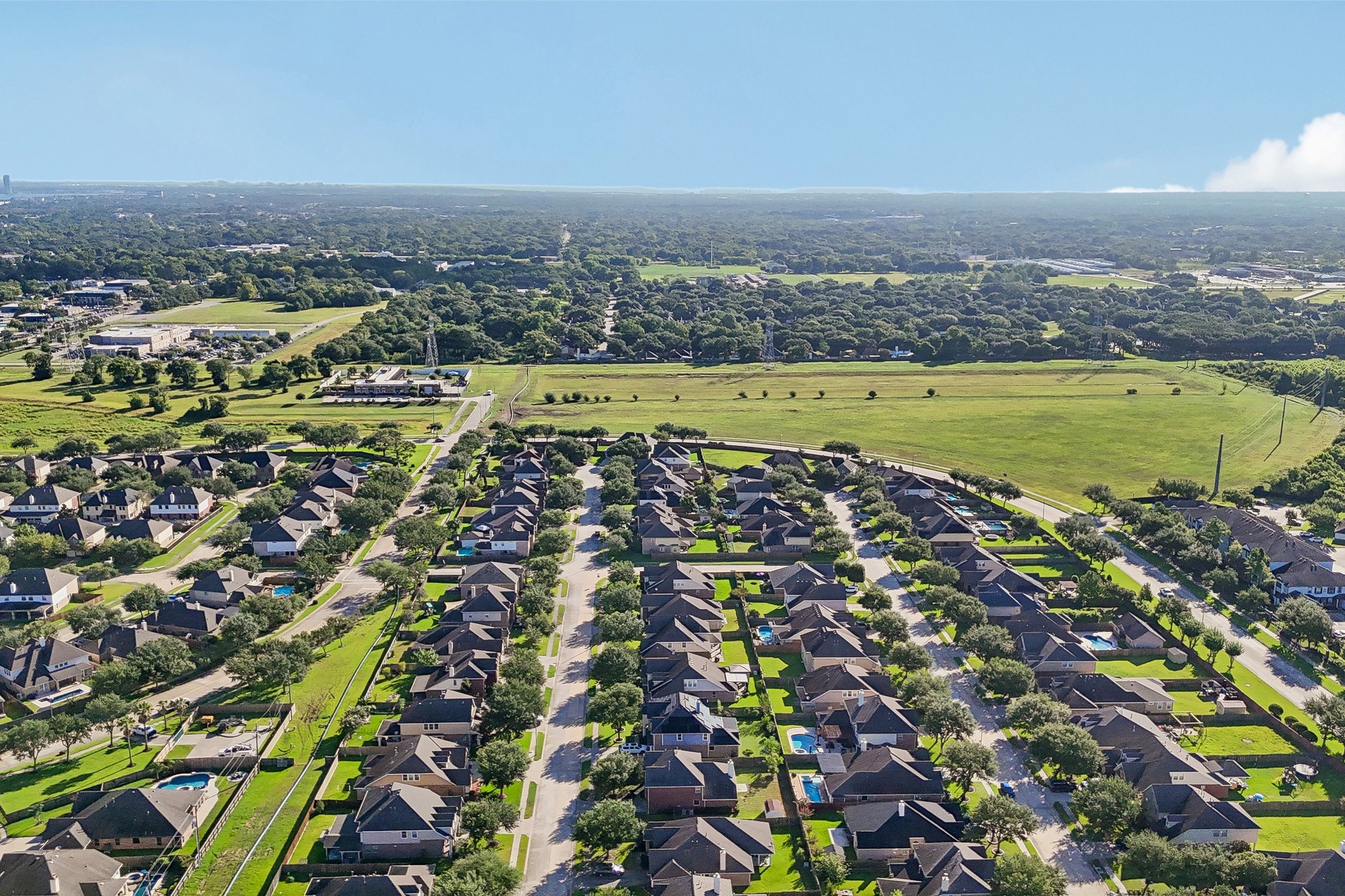 Arlington Pointe Dr-S1308-058.jpg