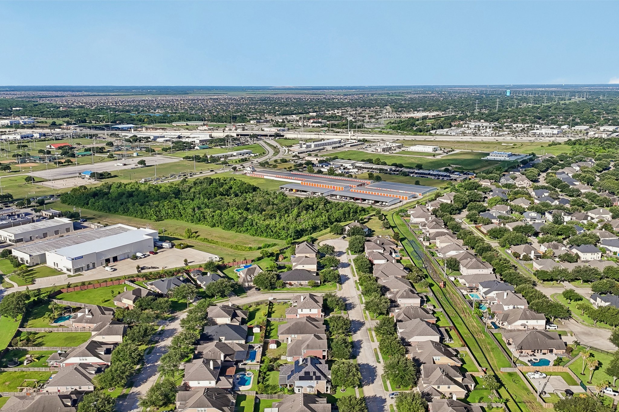 Arlington Pointe Dr-S1308-060.jpg