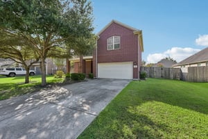 Arlington Pointe Dr-S1308-002.jpg