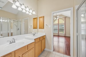 Arlington Pointe Dr-S1308-031.jpg