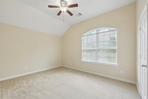 Arlington Pointe Dr-S1308-034.jpg