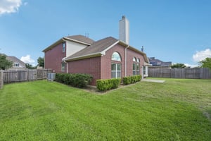 Arlington Pointe Dr-S1308-044.jpg