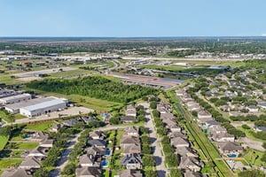 Arlington Pointe Dr-S1308-060.jpg