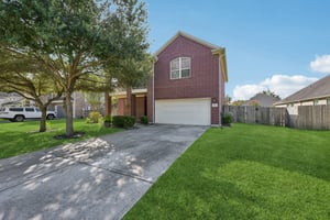 Arlington Pointe Dr-S1308-061.jpg
