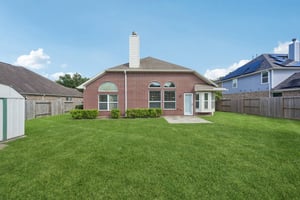 Arlington Pointe Dr-S1308-063.jpg