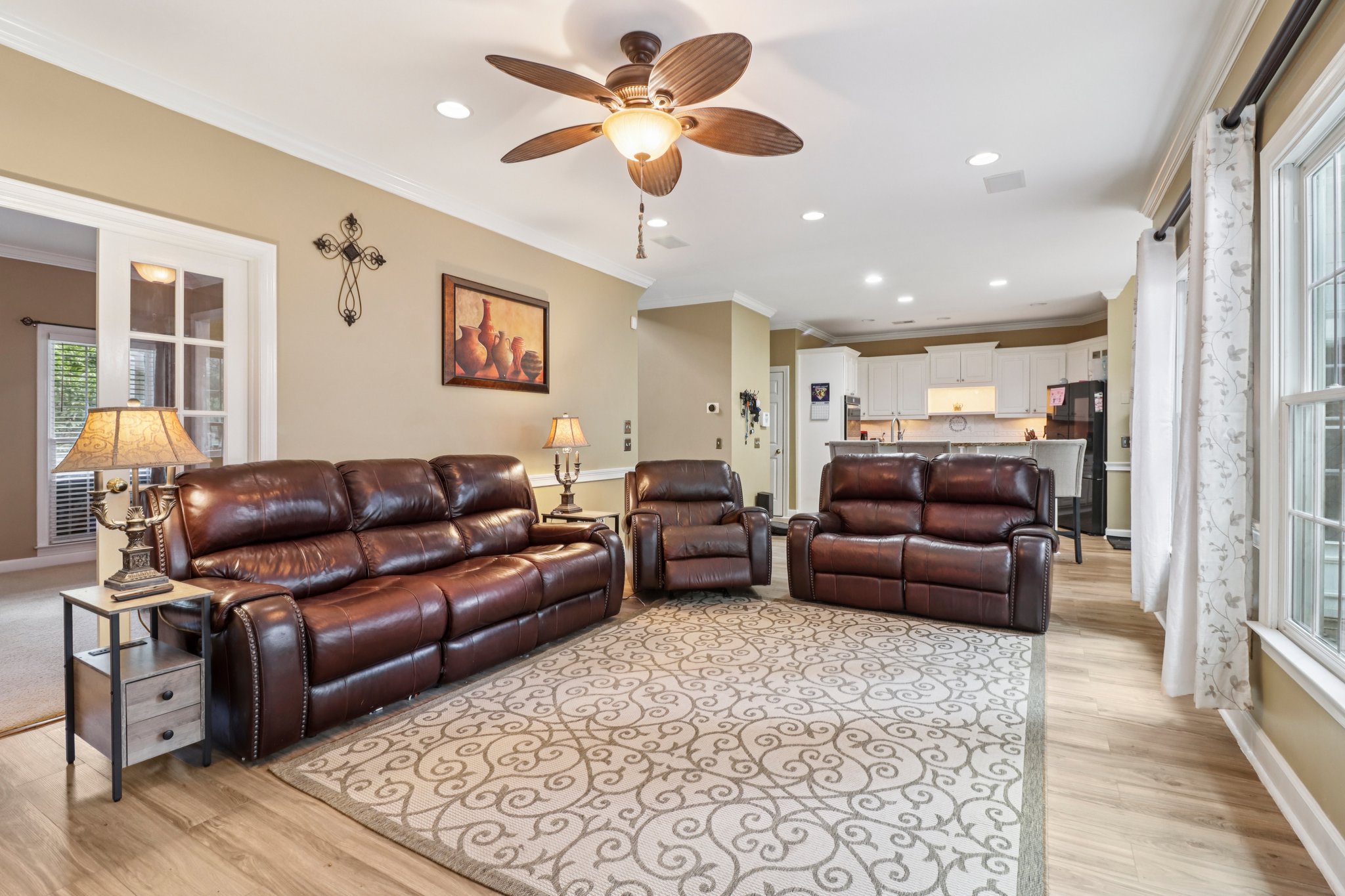 Millvale Pl-S0108-014.jpg