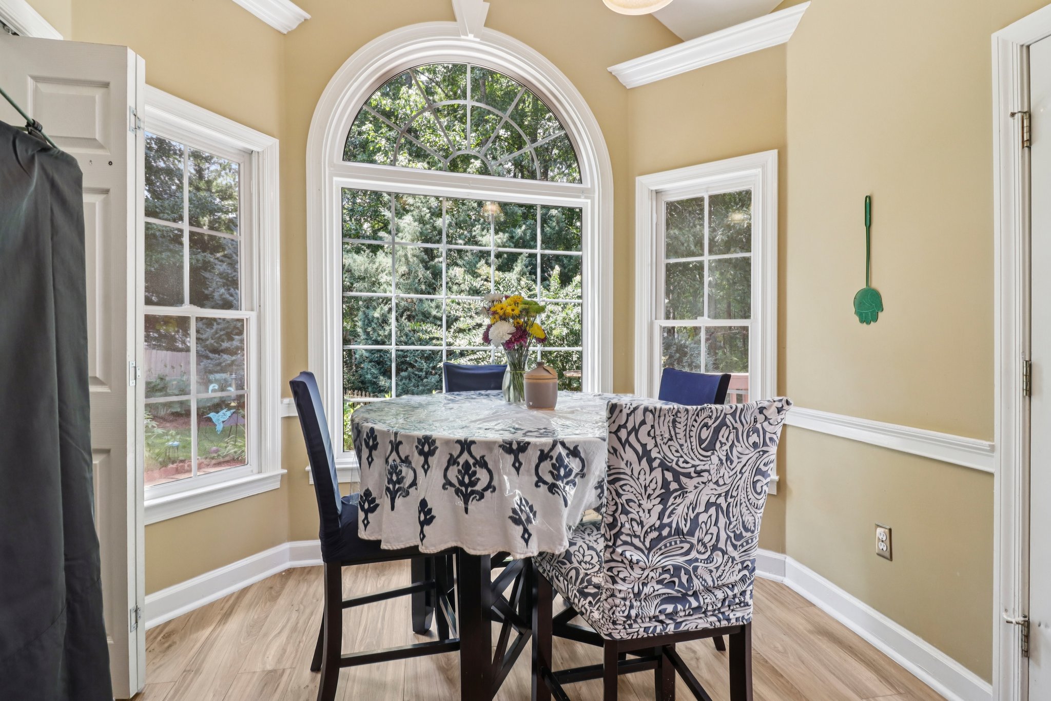 Millvale Pl-S0108-020.jpg