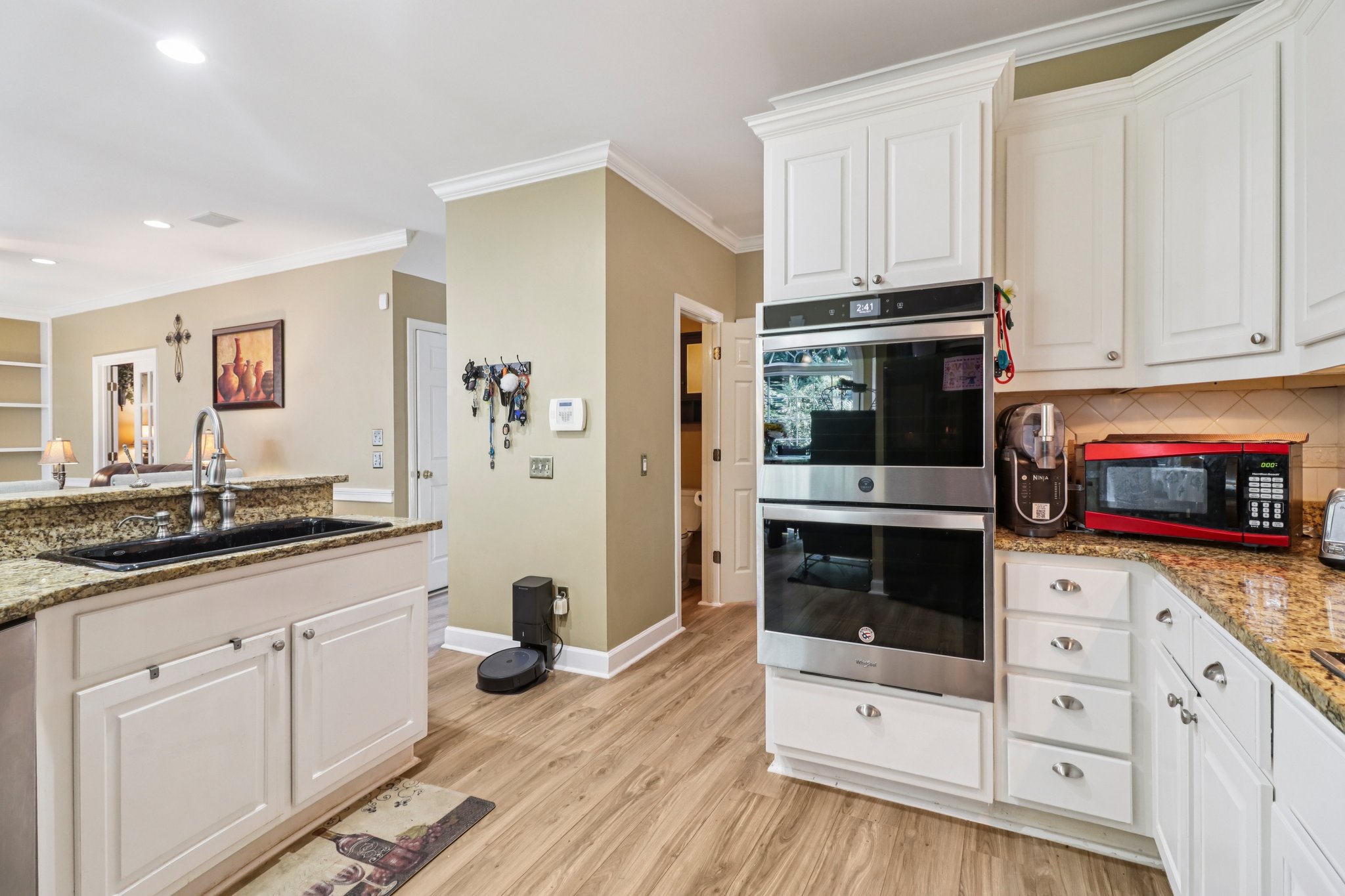 Millvale Pl-S0108-024.jpg