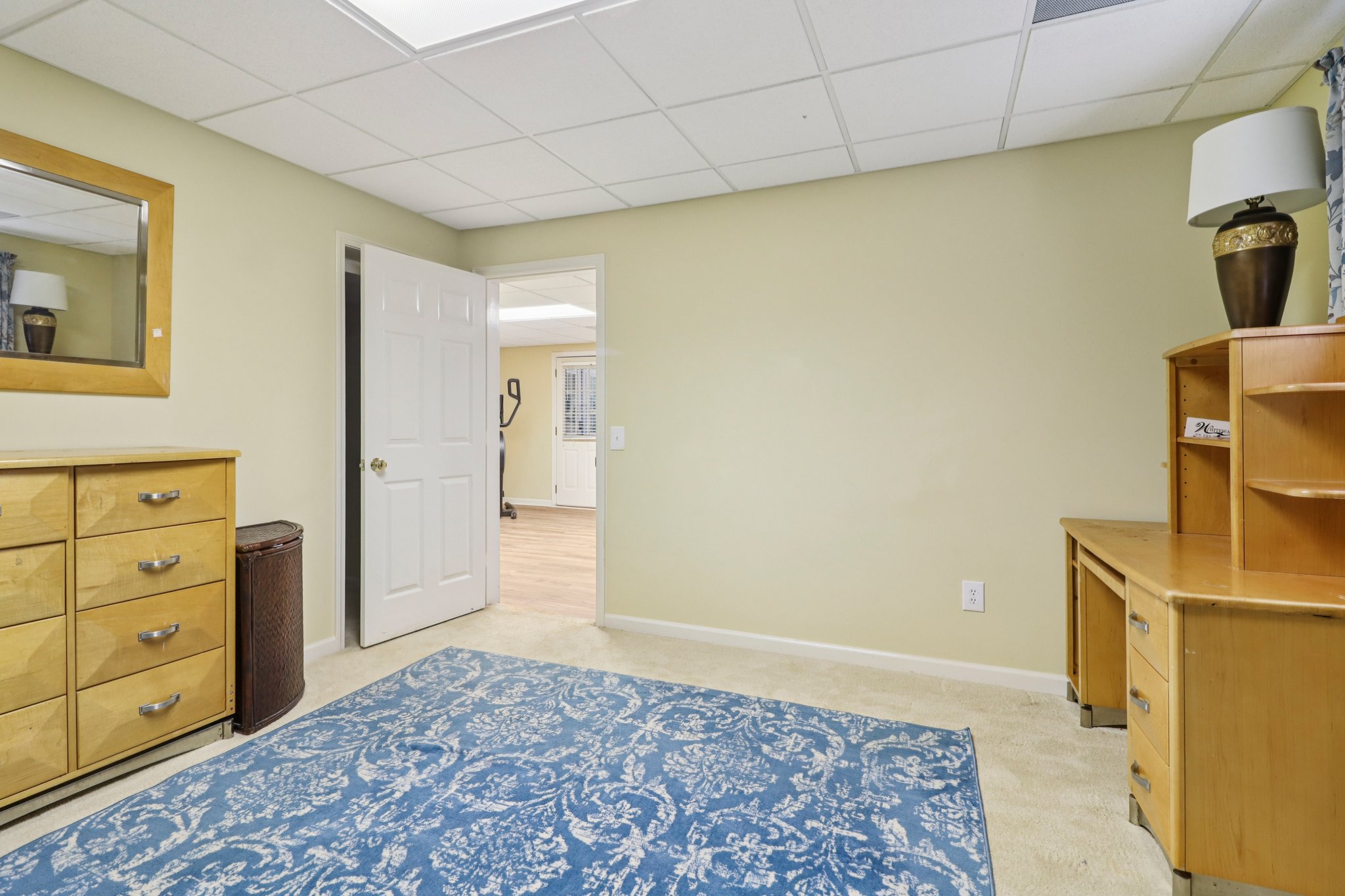 Millvale Pl-S0108-059.jpg