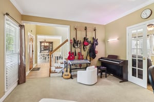 Millvale Pl-S0108-029.jpg