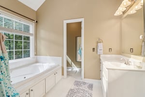 Millvale Pl-S0108-051.jpg