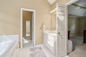 Millvale Pl-S0108-052.jpg