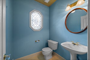  Photo 24