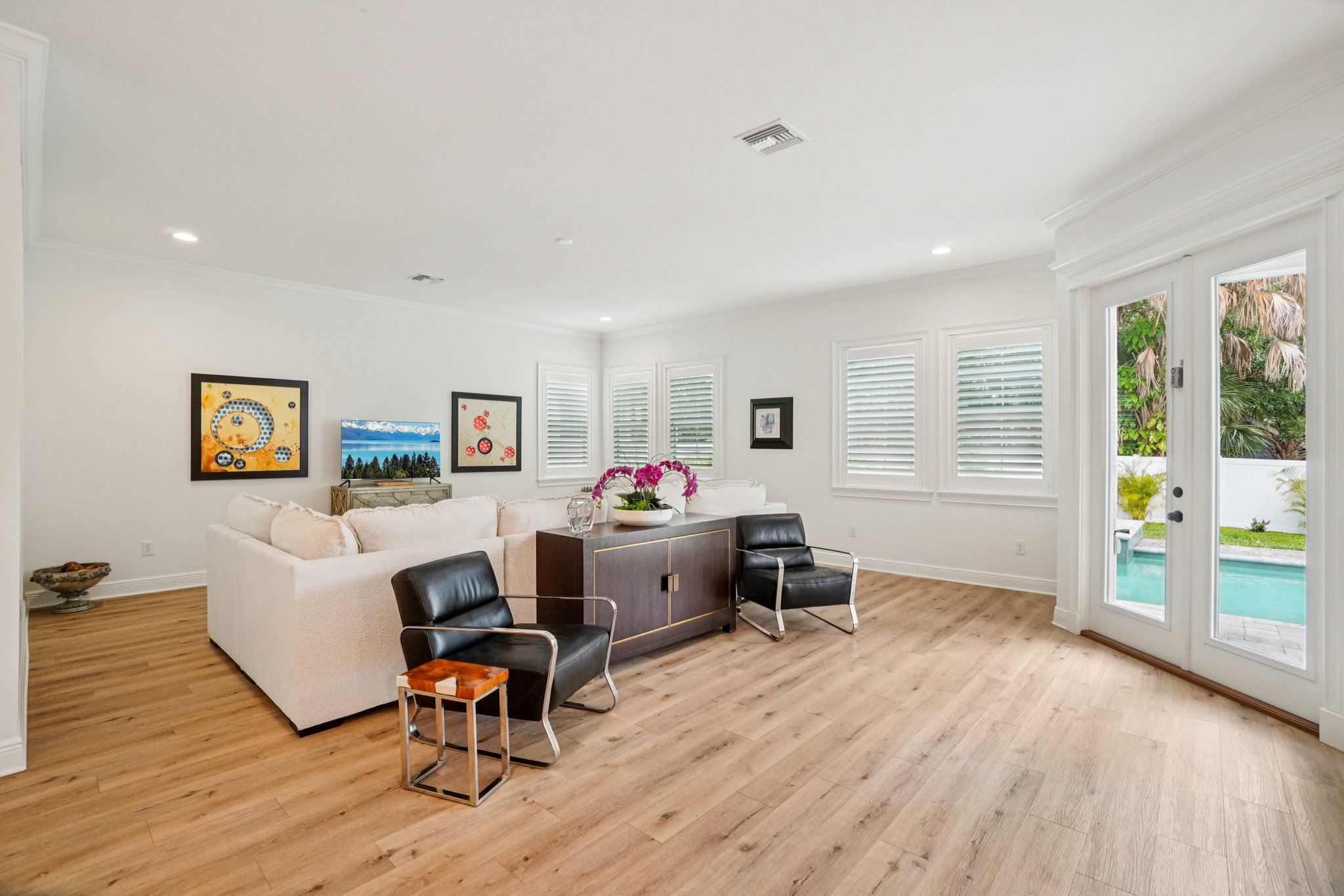 W Coral St-S0711-008.jpg