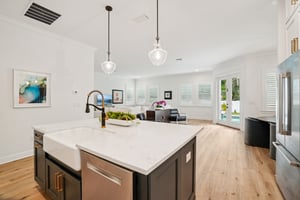 W Coral St-S0711-016.jpg