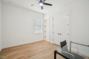 W Coral St-S0711-035.jpg