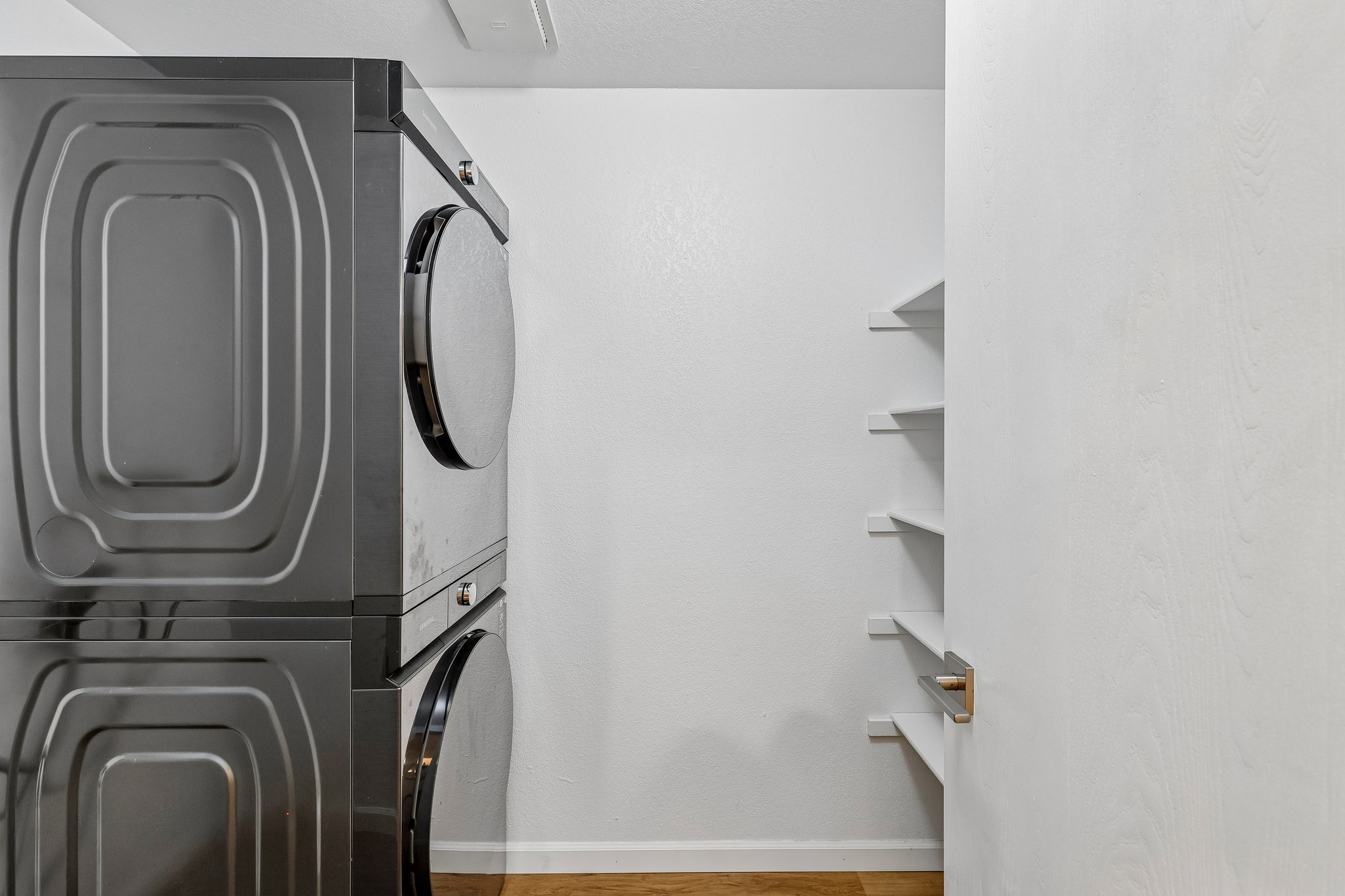 145th Ct NE-S2609-039.jpg