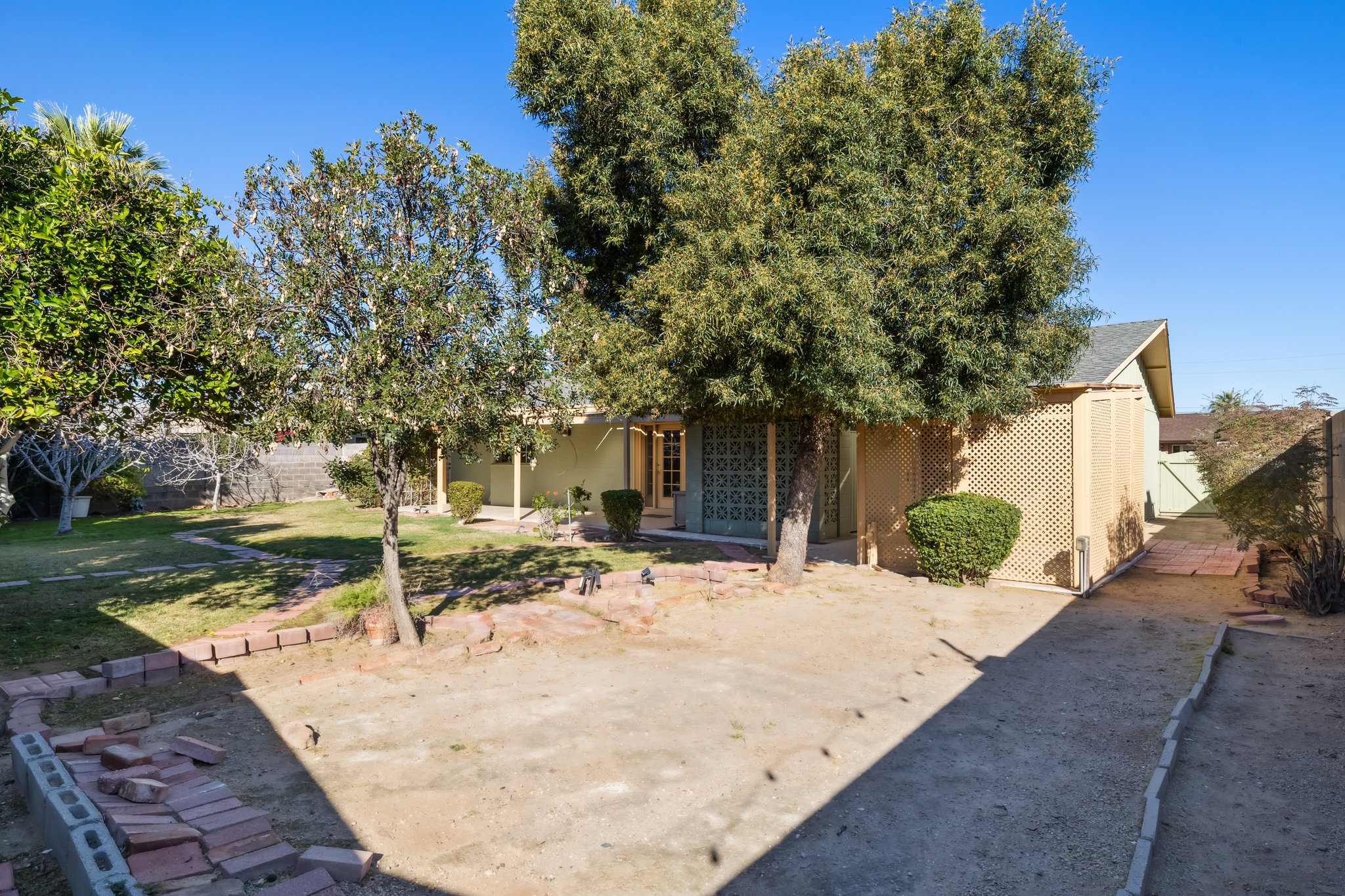 8111 E Monterey Way - 005 (2).jpg