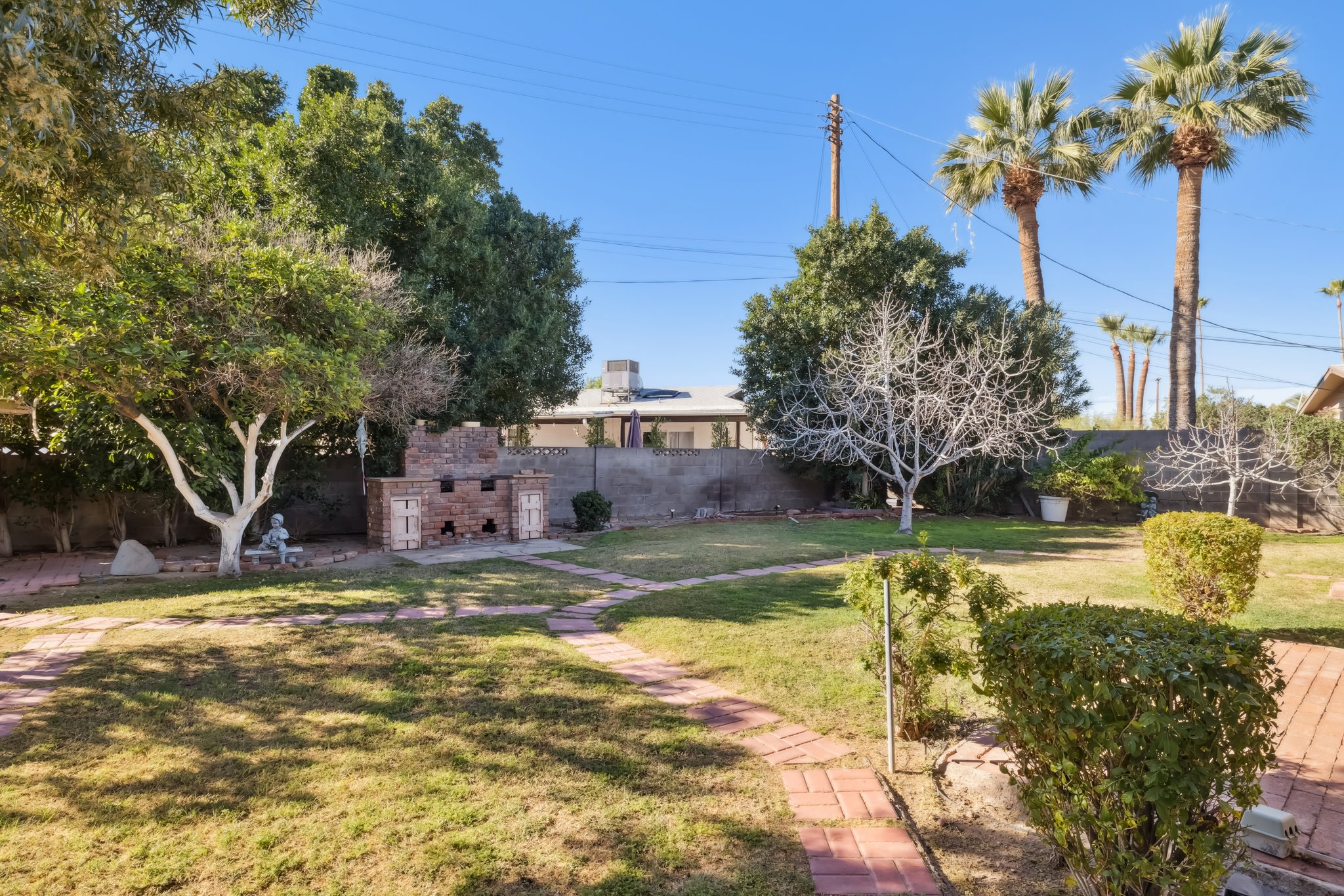 8111 E Monterey Way - 006 (2).jpg