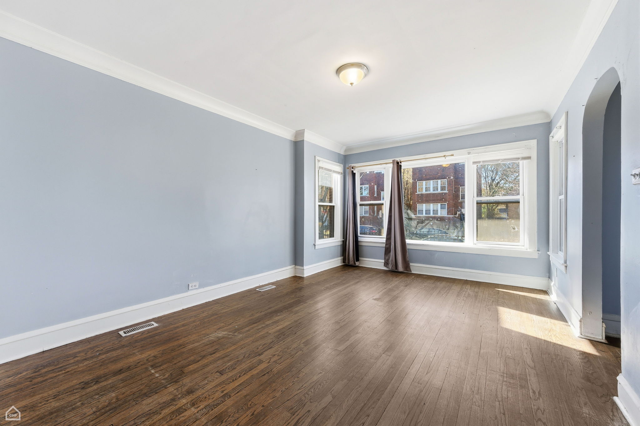 8111 S Manistee Ave - Karen Biazar_CHP2025_005